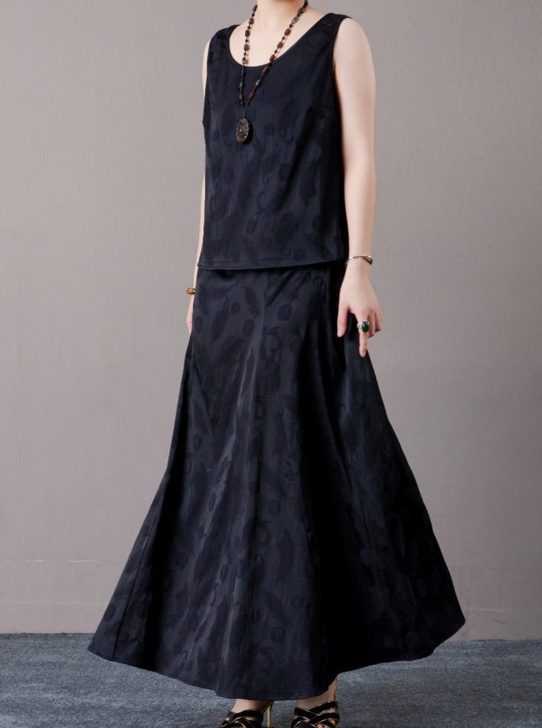Sleeveless Black Jacquard Maxi Dress - Image 3