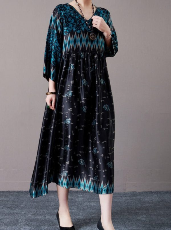 Bohemian Black and Silver Patterned Maxi Dress - Image 7