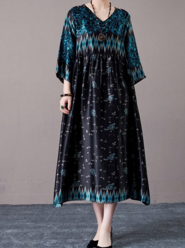 Bohemian Black and Silver Patterned Maxi Dress - Image 8