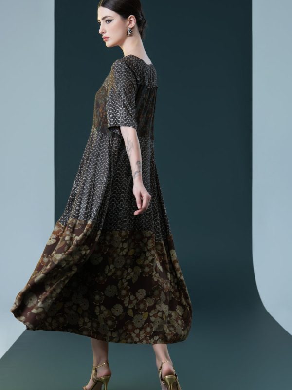 Elegant Bohemian Floral Maxi Dress - Image 14