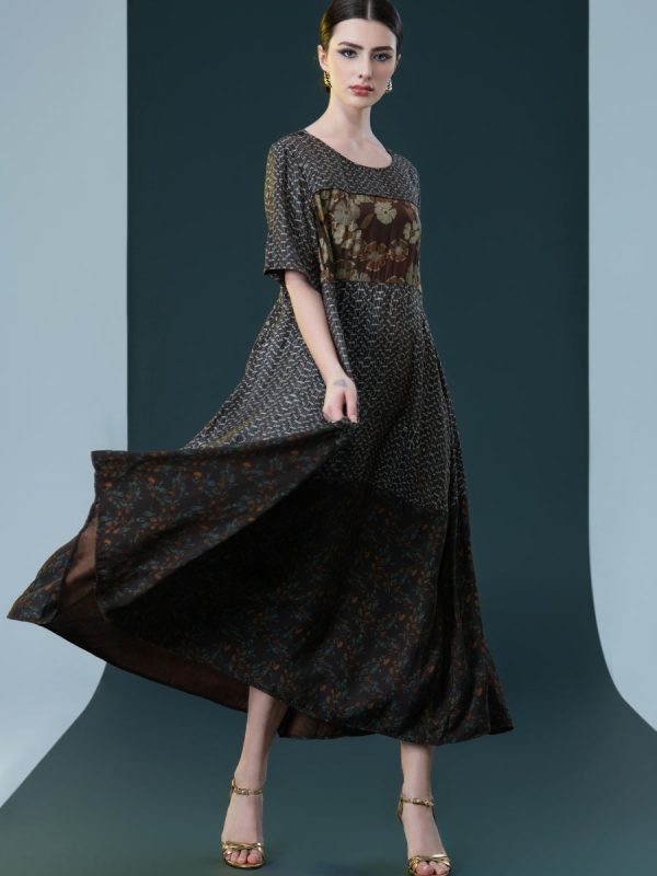 Elegant Bohemian Floral Maxi Dress - Image 6