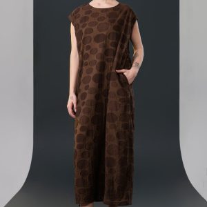 Chic Brown Sleeveless Maxi Dress with Polka Dot Texture