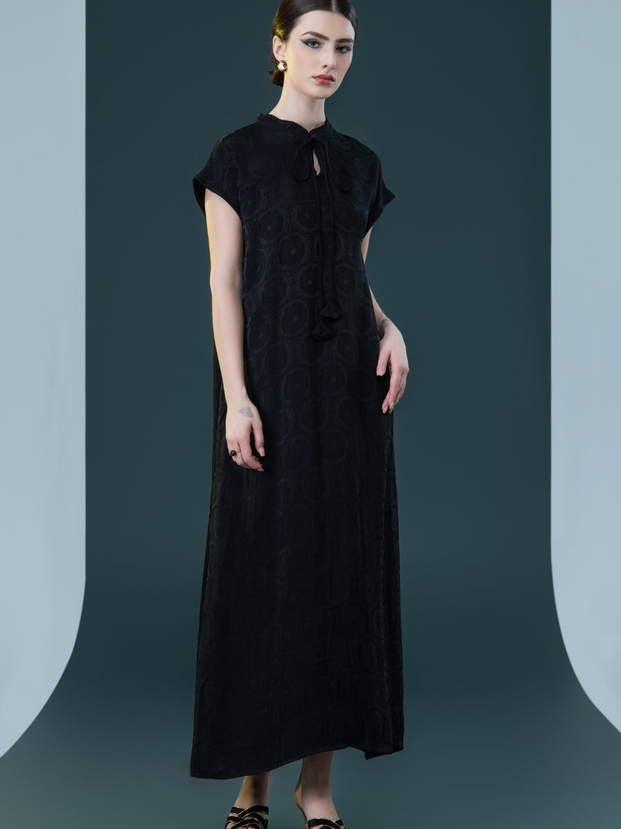 Elegant Black Cap-Sleeve Maxi Dress with Tie Neck - Image 6