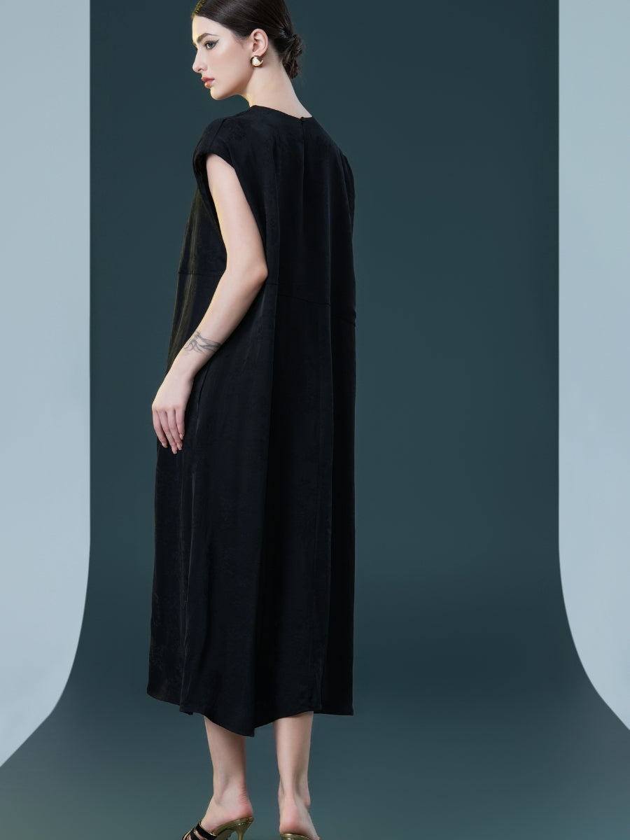 Elegant Black Cap-Sleeve Maxi Dress with Tie Neck - Image 8