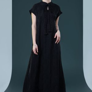 Elegant Black Cap-Sleeve Maxi Dress with Tie Neck