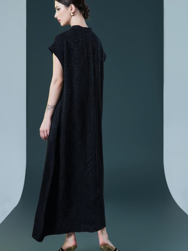 Elegant Black Cap-Sleeve Maxi Dress with Tie Neck - Image 4