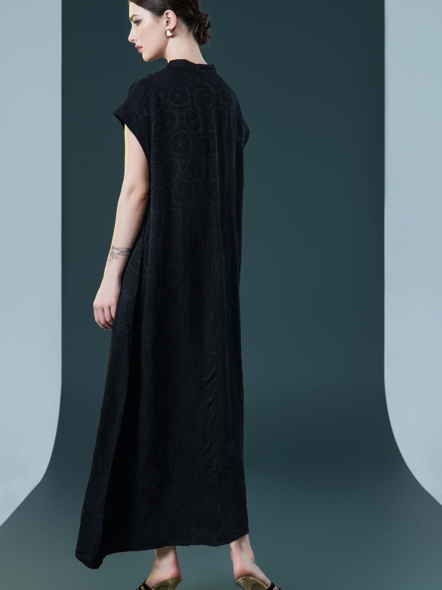 Elegant Black Cap-Sleeve Maxi Dress with Tie Neck - Image 4