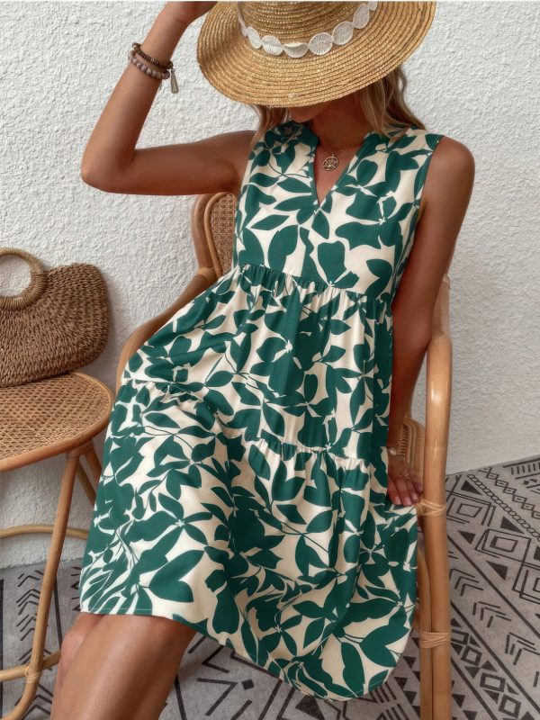 Bohemian Leaf Print Loose Pleated V-Neck Mini Dress with Fashionable Style - Image 8