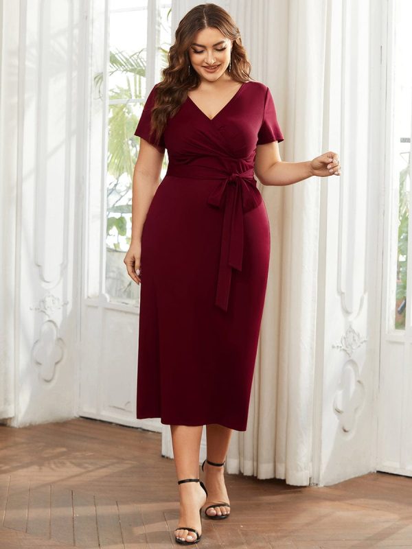 Deep V Neck Short Sleeve Cocktail Dress with Belt for Plus Sizes - Image 4