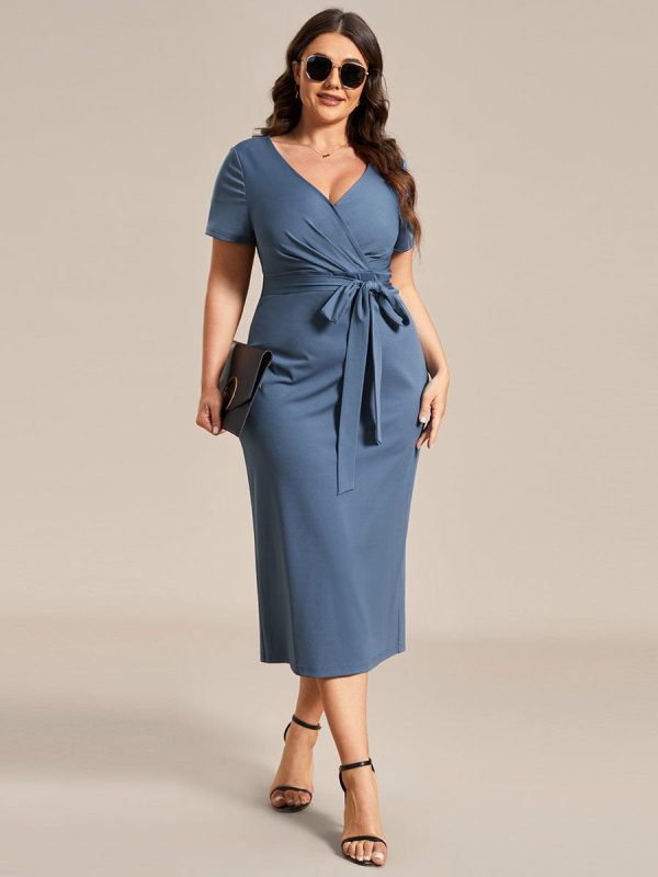 Deep V Neck Short Sleeve Cocktail Dress with Belt for Plus Sizes - Image 22