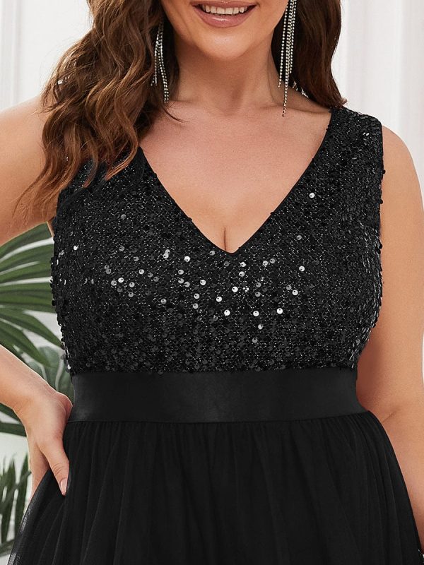 Elegant Glittery Plus Size Evening Dress with Chic Asymmetrical Deep V-Neck Hem - Image 29
