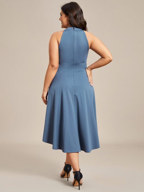 Elegant Halter Neck Midi Cocktail Dress for Plus Sizes - Image 32