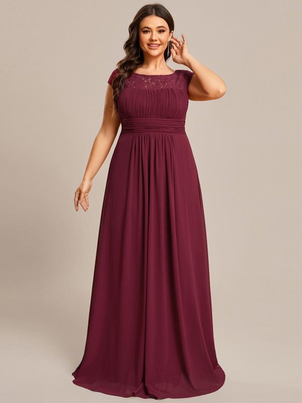 Elegant Lace & Chiffon Plus Size Evening Gown with Cap Sleeves - Image 9