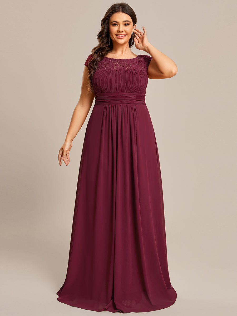 Elegant Lace & Chiffon Plus Size Evening Gown with Cap Sleeves - Image 9