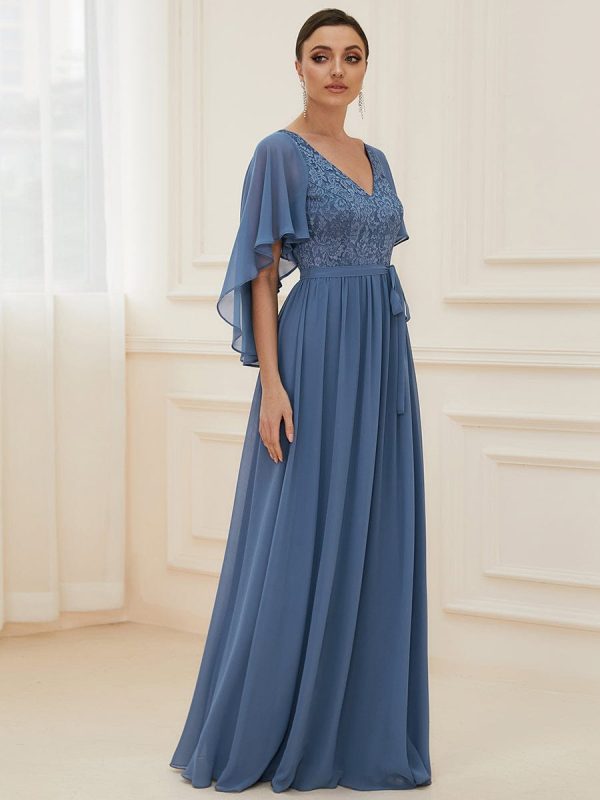 Elegant Lace Detail Deep V Neck Evening Gown - Image 32