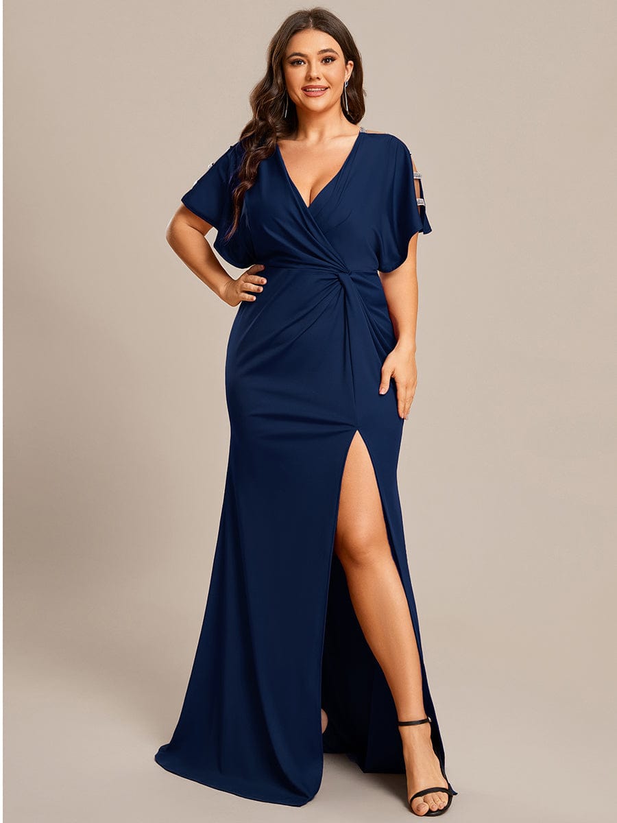Elegant Plus Size Deep V-Neck Pleated Evening Gown with High Split - Image 17