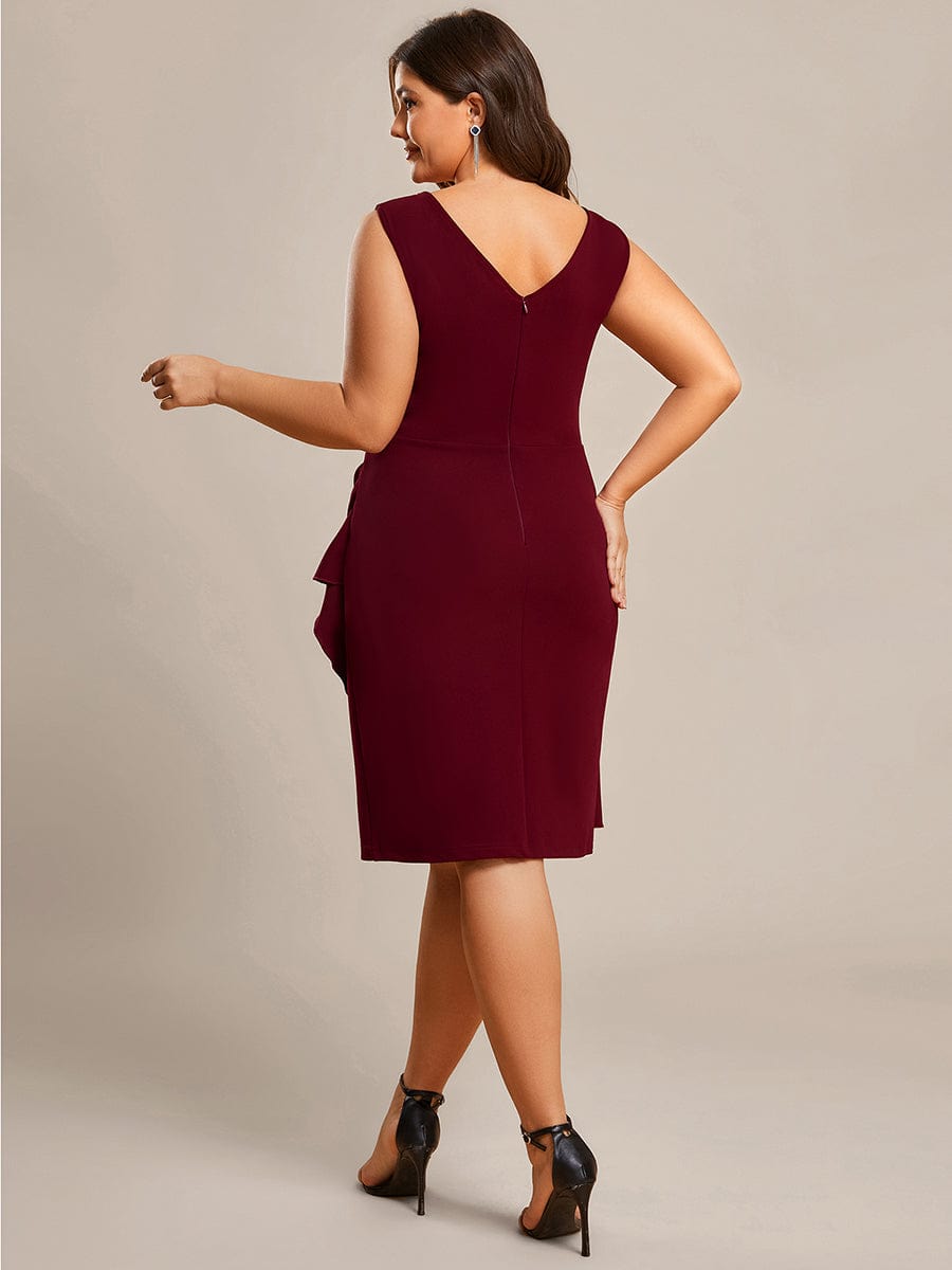 Elegant Plus-Size Sleeveless Pleated Evening Gown - Image 2