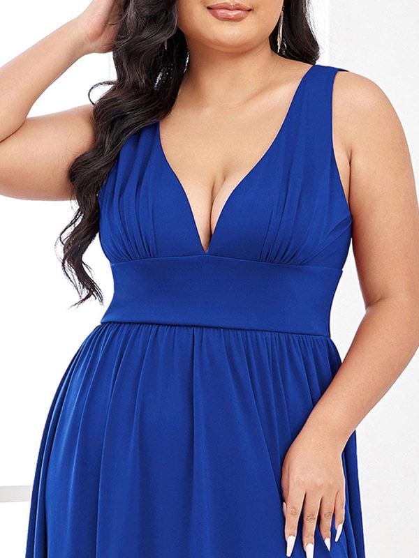 Elegant Sleeveless Bridesmaid Dress with Deep V Neck and A-Line Silhouette - Image 20