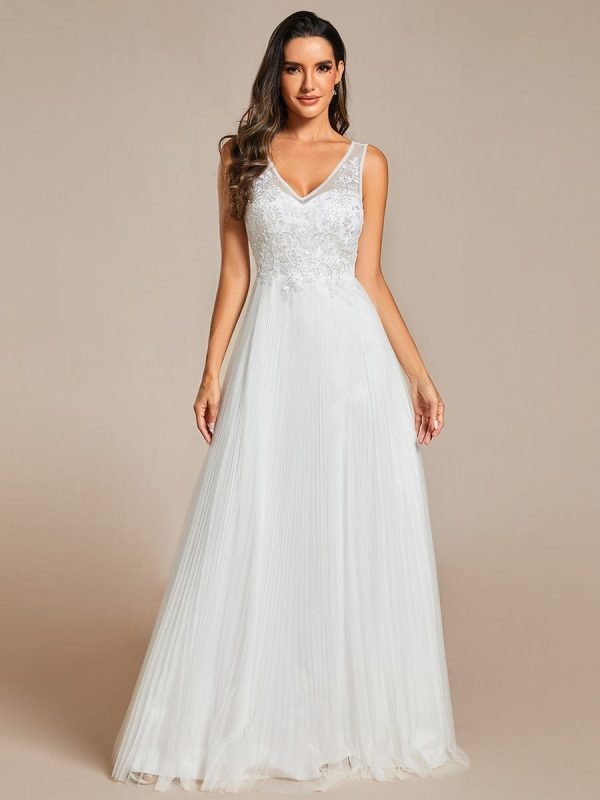 Elegant V-Neck Sleeveless Wholesale Evening Gown with Applique Detail - Image 15