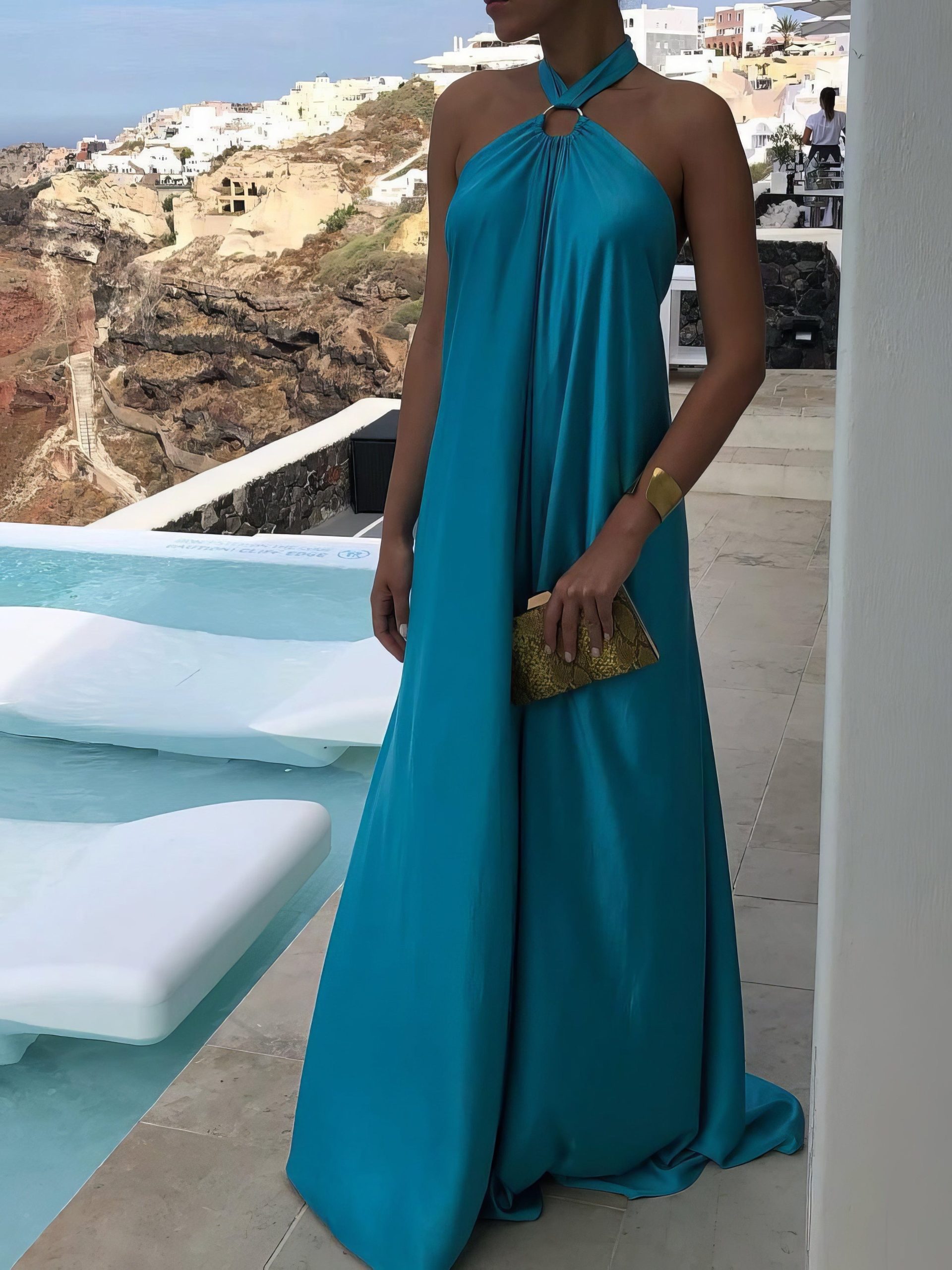 Gorgeous Sleeveless Dress with Halter Neck and Open Back - Image 6