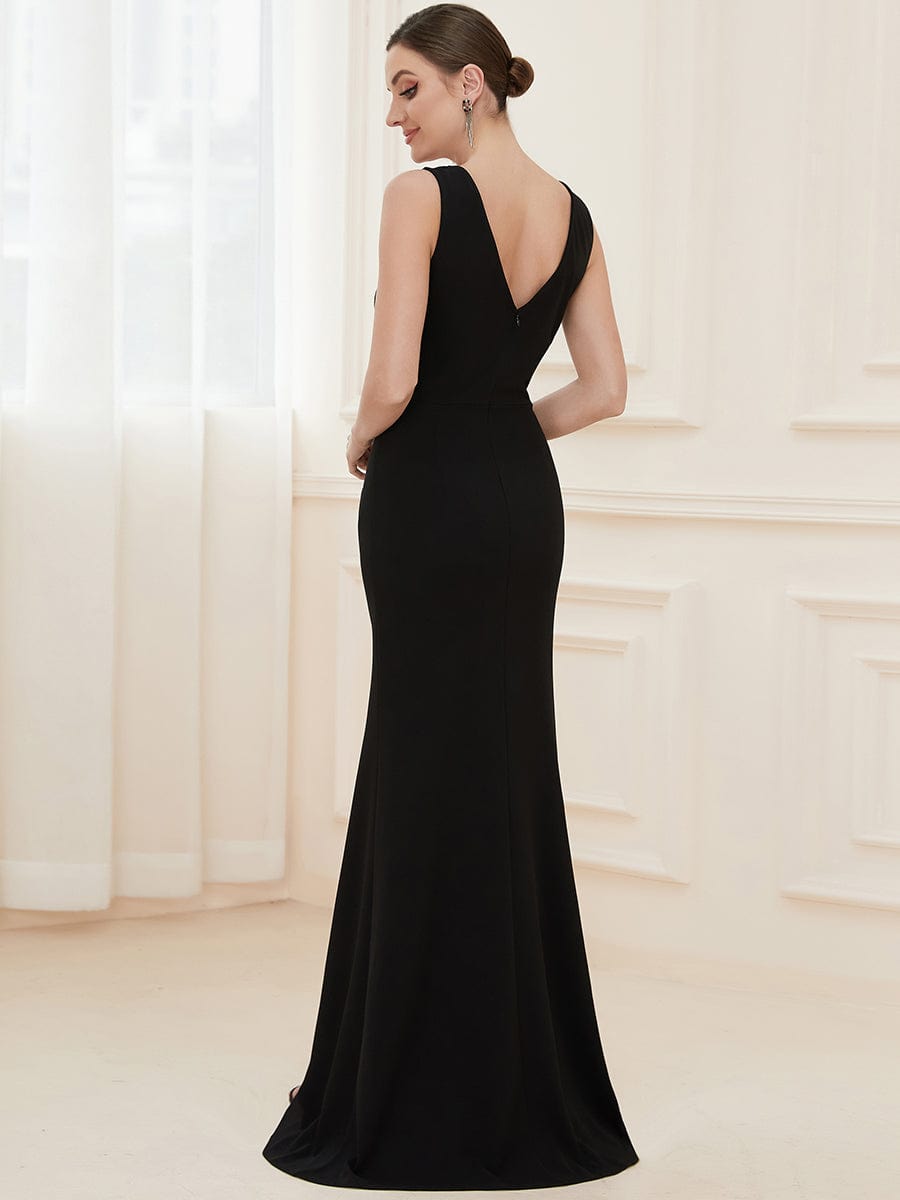 Sophisticated Deep V Neck Sleeveless Evening Gown with Pencil Split - Image 9
